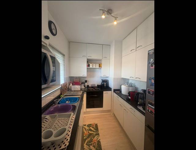 2 BEDROOM PROPERTY TO RENT IN GLENHAZEL